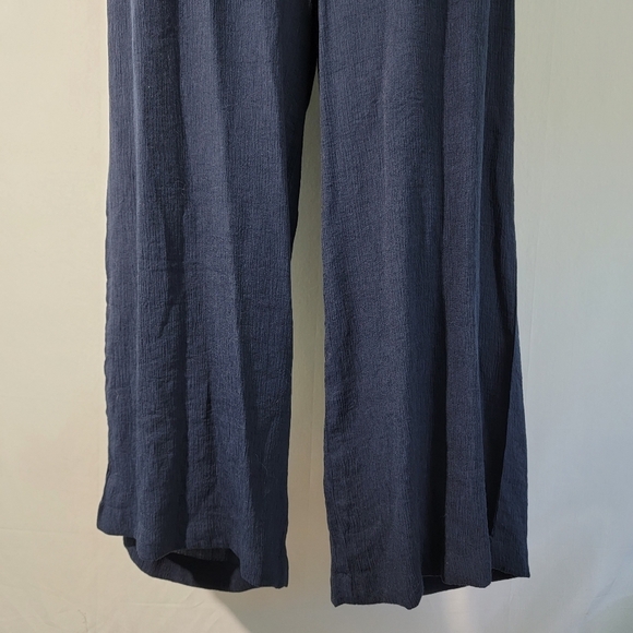 MOD REF Womens Navy Jumpsuit Sz M Wide Leg Short Sleeve Back Button Side Zip - Picture 4 of 11